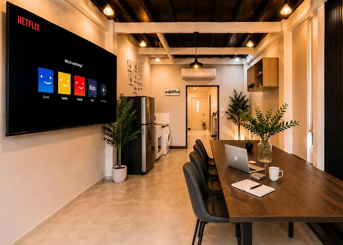 3br Group - 8 Guests -chinatown